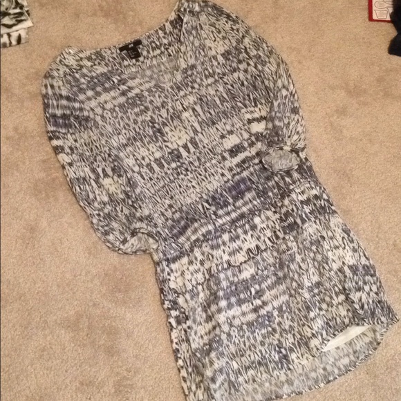 H&M Tunic - Picture 2 of 2